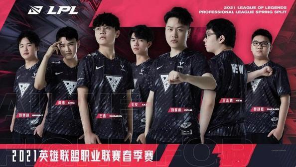 湖人的首发阵容防守强度不足，斯马特能否取代八村塁？