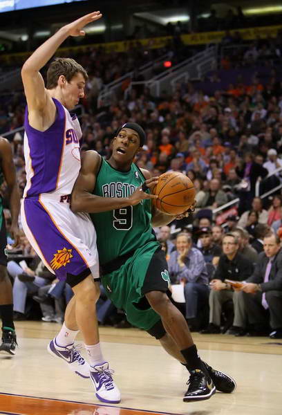 在厚度和轮 在厚度和轮