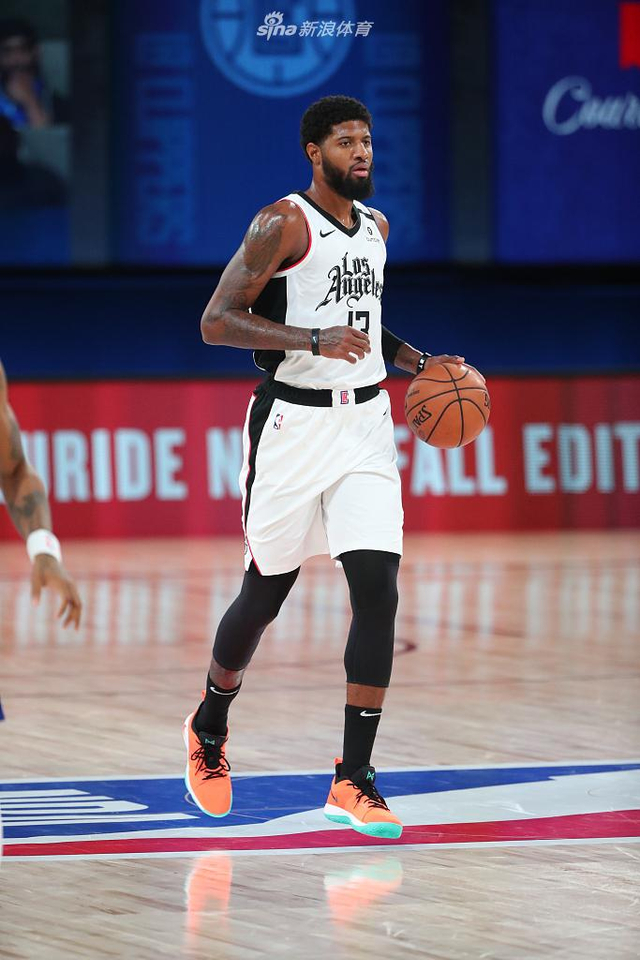 阵容中找到 阵容中找到