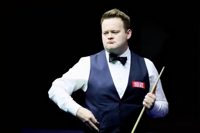 在激烈竞争 在激烈竞争