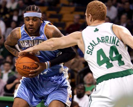 在这种对比 在这种对比